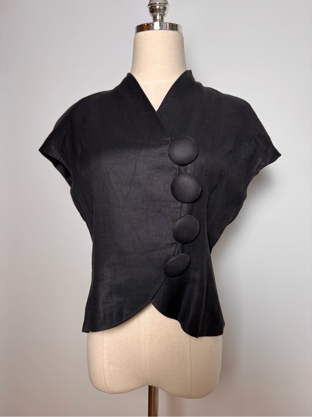 Vintage Chloé Black Linen Button Front Top Blouse Cap Sleeve Minimalist S/M - Picture 3 of 8